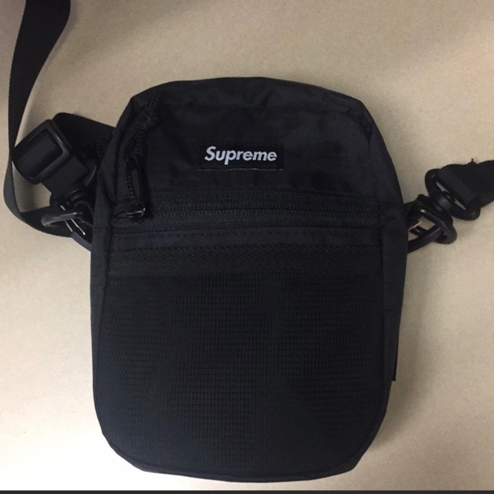 Supreme shoulder bag